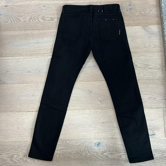 New Men's Neuw Iggy Skinny Jeans in a black stretch denim. - Picture 5 of 7